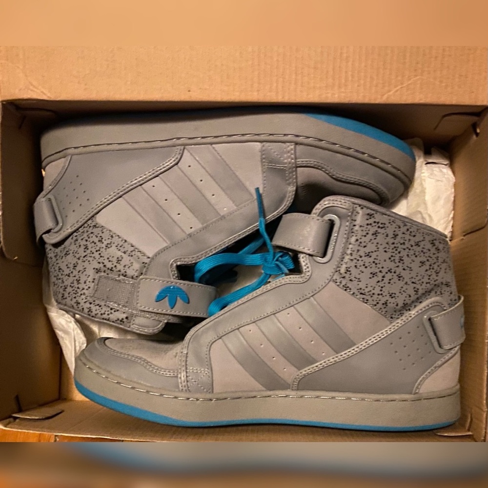 Adidas Originals AR 3.0 Size 9